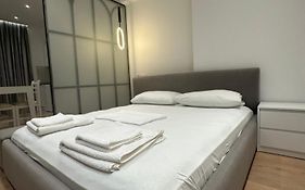 Center Apartment